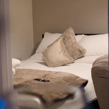 1 Bedroom Apartment - The Opal Cheltenham Extérieur photo