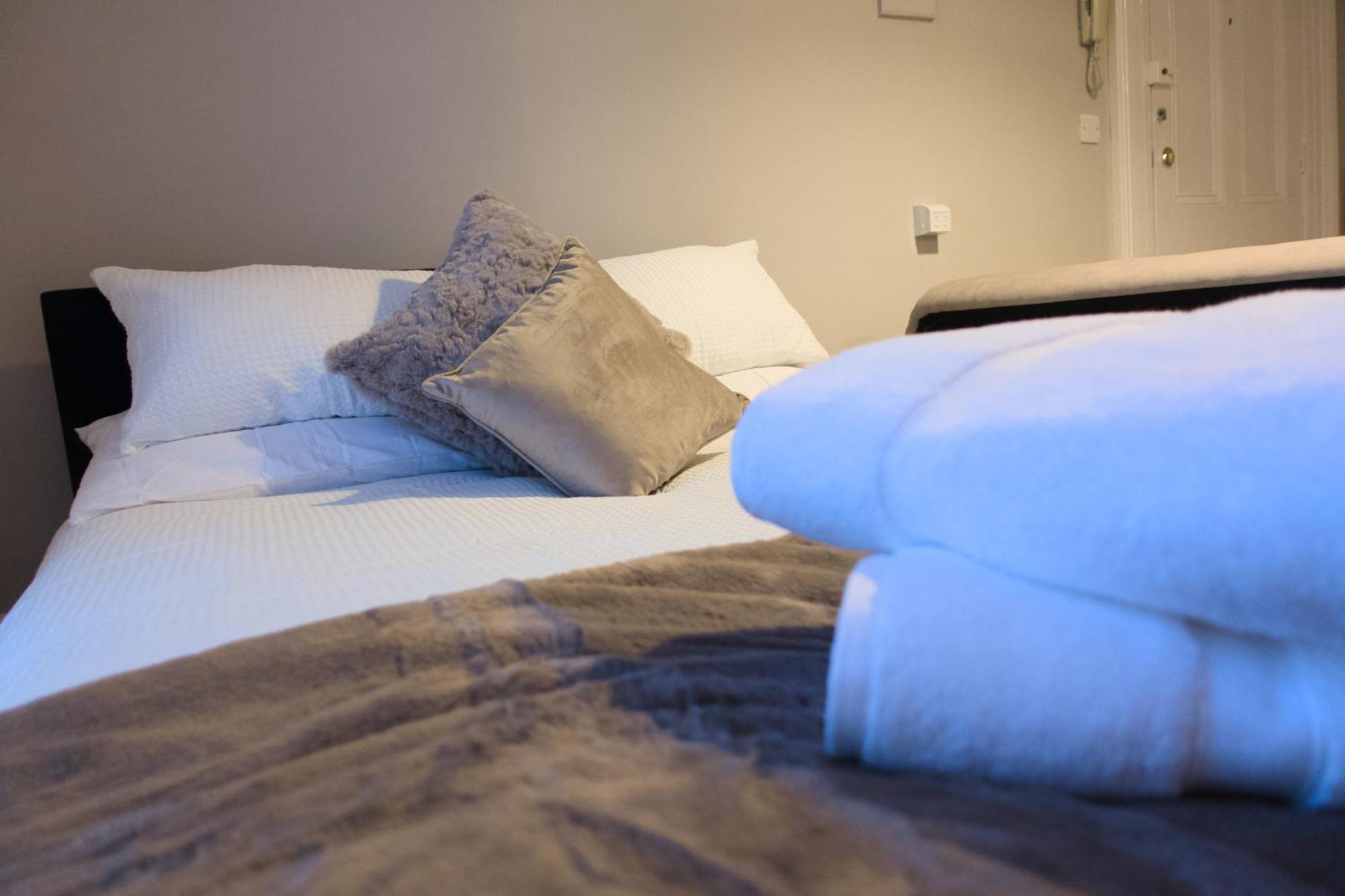 1 Bedroom Apartment - The Opal Cheltenham Extérieur photo